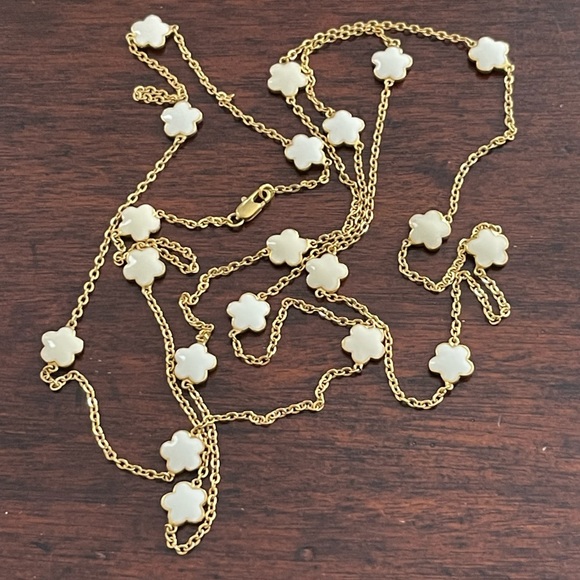 Cream enamel flower gold tone 48 inch long necklace - Picture 6 of 8